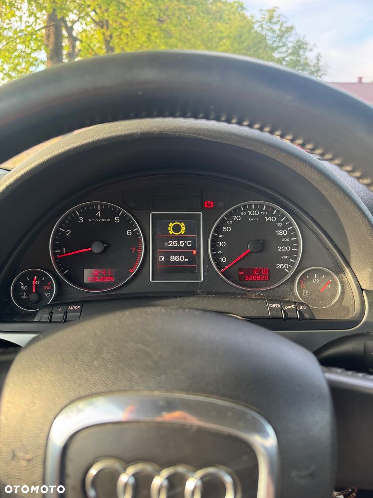 Audi A4 Avant 1.8 T - 10