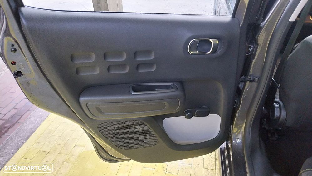 Citroën C3 1.2 PureTech C-Series - 13