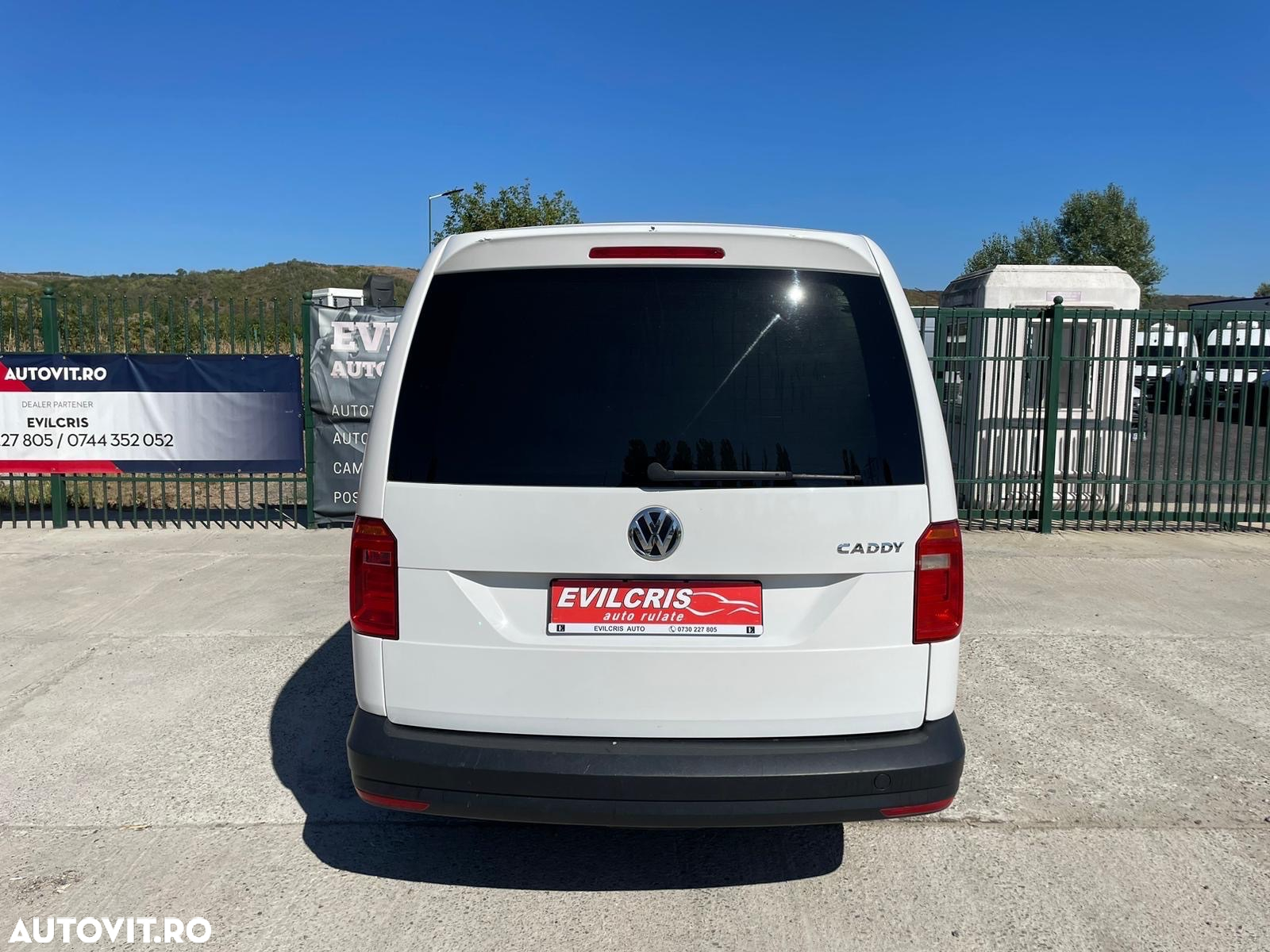 Volkswagen Caddy 2.0 TDI Maxi - 14