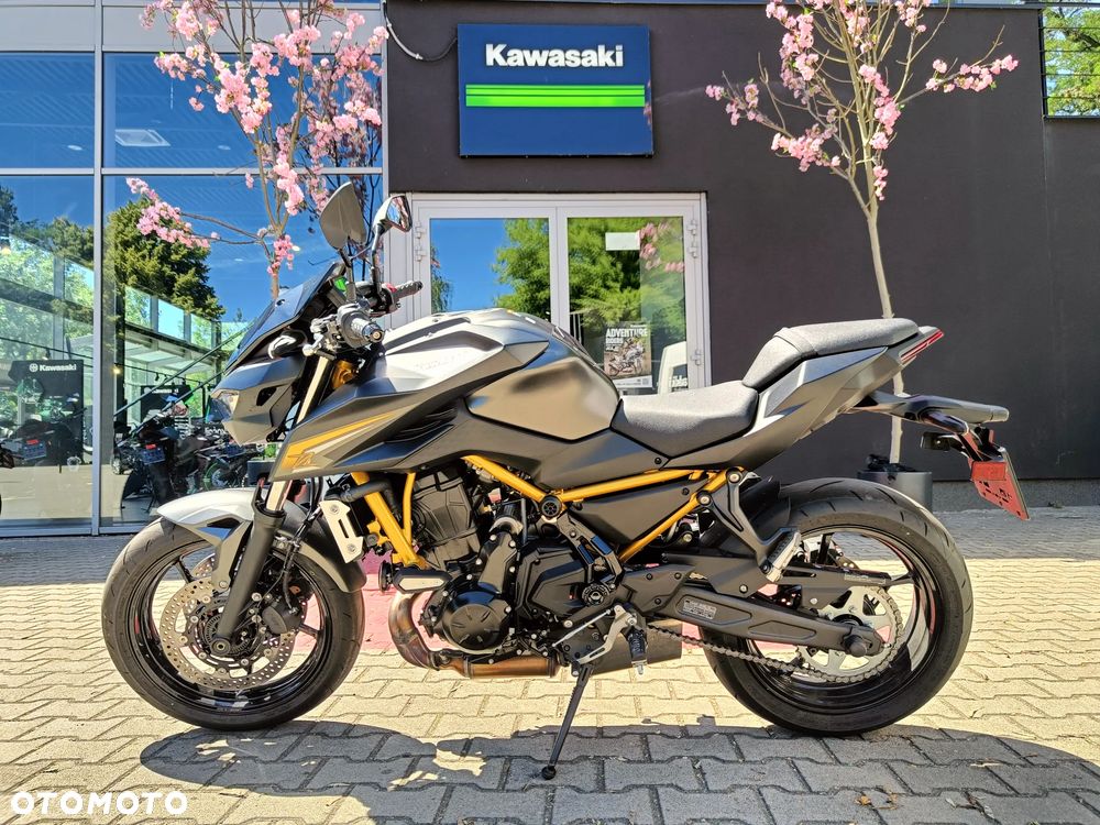 Kawasaki Z 650 - 6