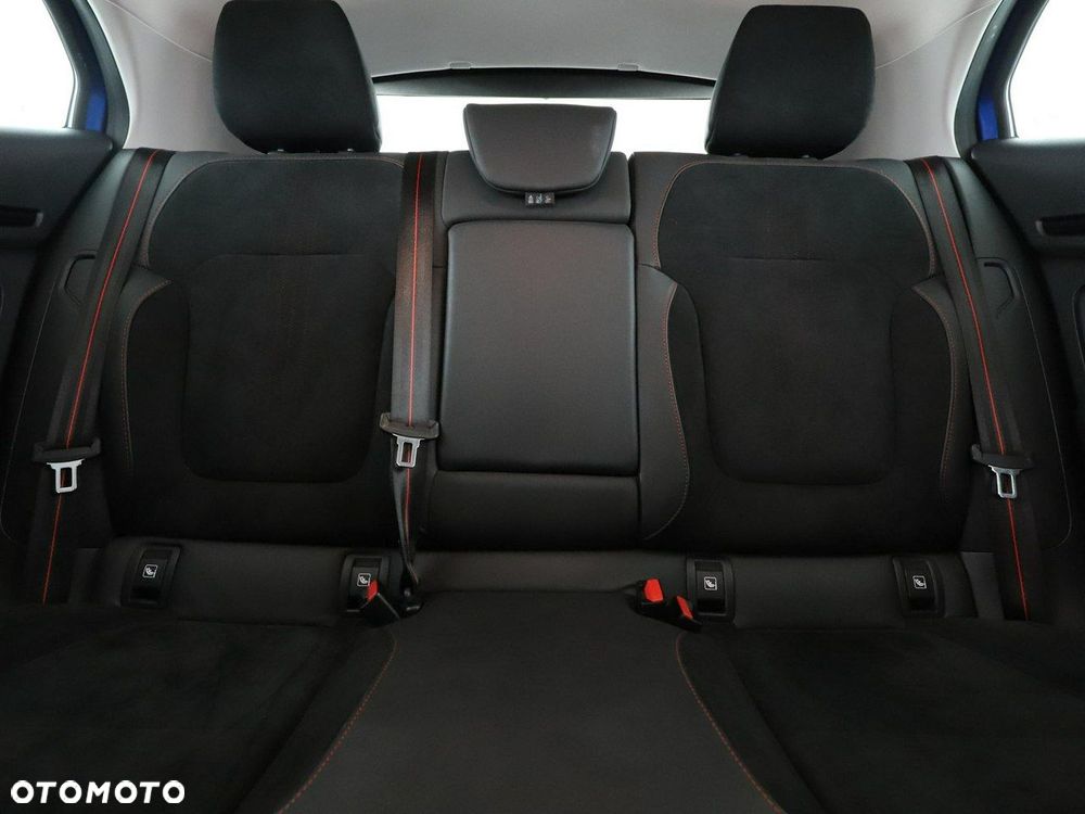 Renault Megane 1.6 E-TECH Plug-In R.S Line - 19