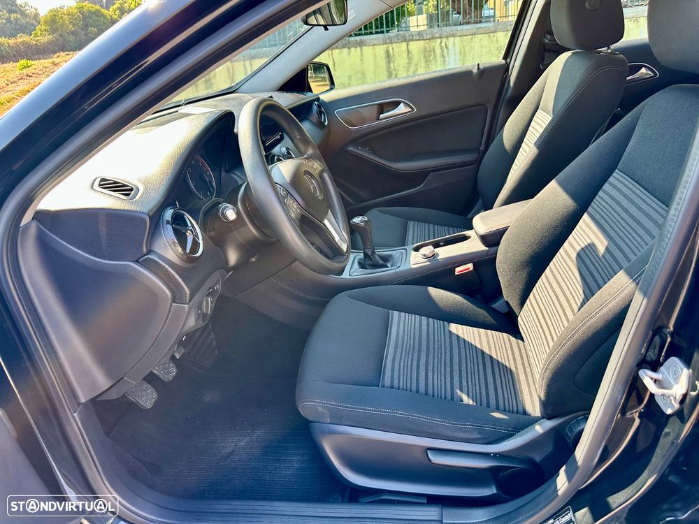 Mercedes-Benz A 180 CDI (BlueEFFICIENCY) Style - 13