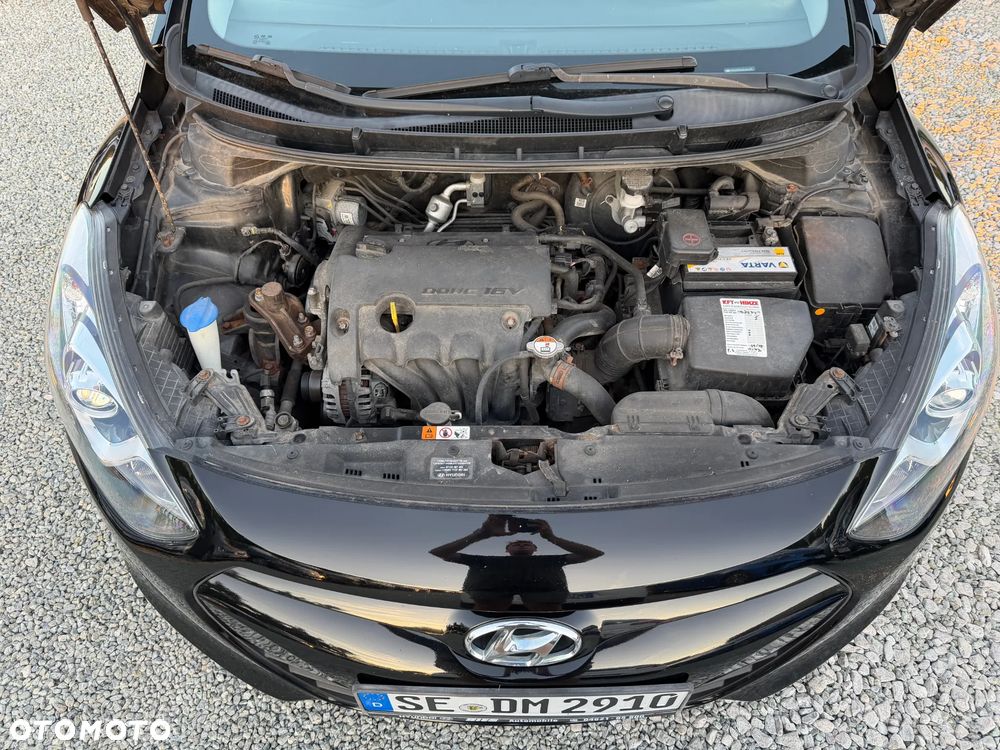 Hyundai i30 1.4 Fifa World Cup Edition - 36