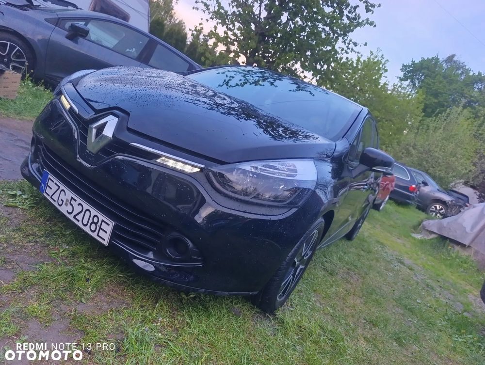 Renault Clio 1.2 16V 75 LIMITED - 5