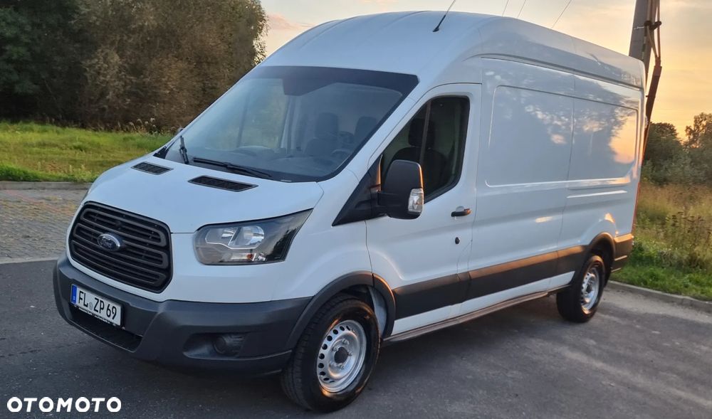 Ford Transit - 1