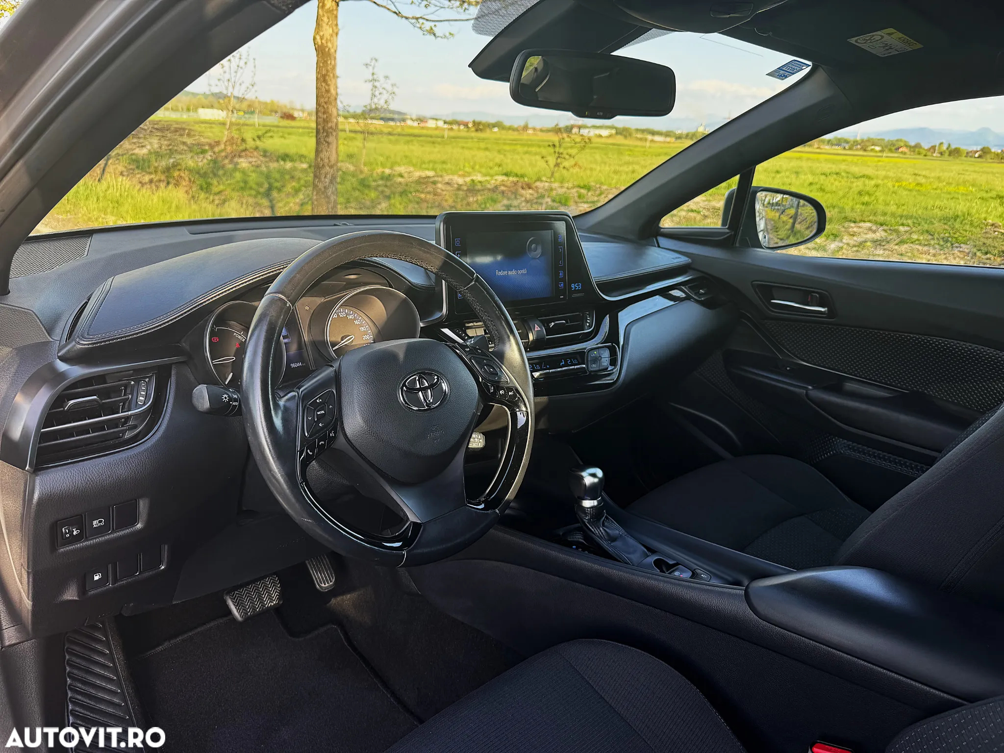 Toyota C-HR Hybrid Business-Edition - 3