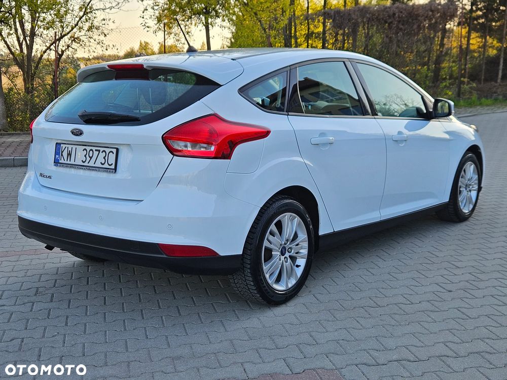 Ford Focus 1.6 Trend - 2