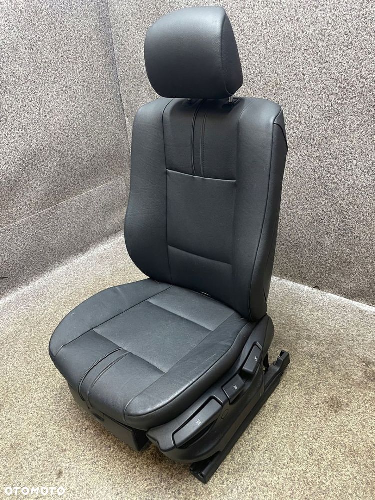 Fotel lewy przod przedni kierowcy skorzany skora czarna BMW X3 E83 ORG BDB - 4