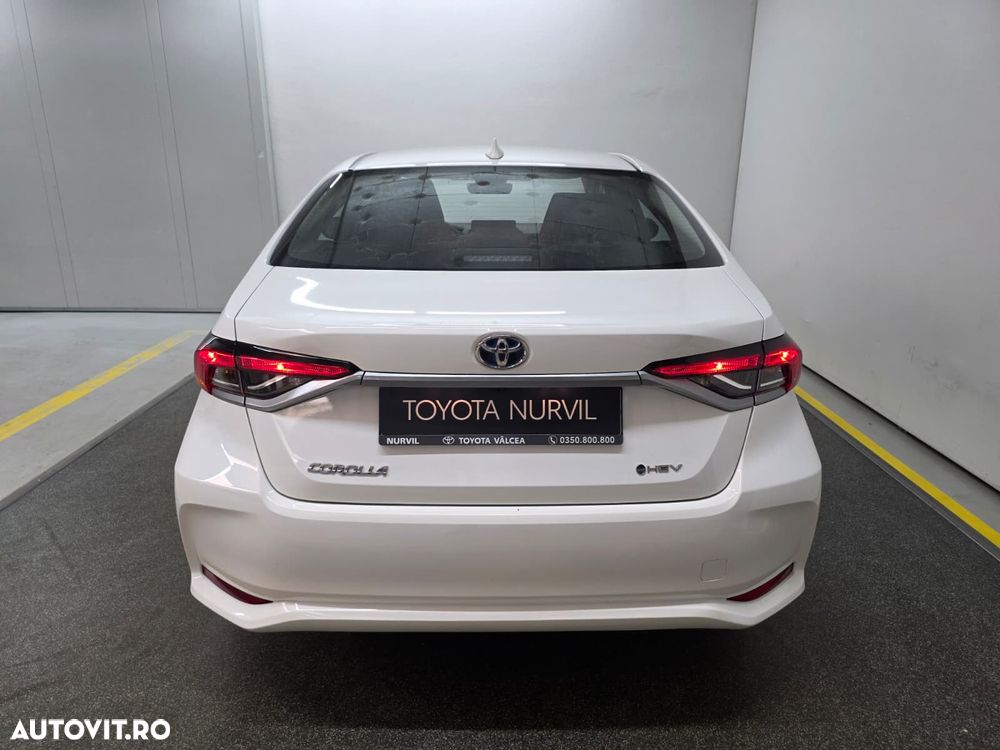 Toyota Corolla 1.8 HSD Eco - 6