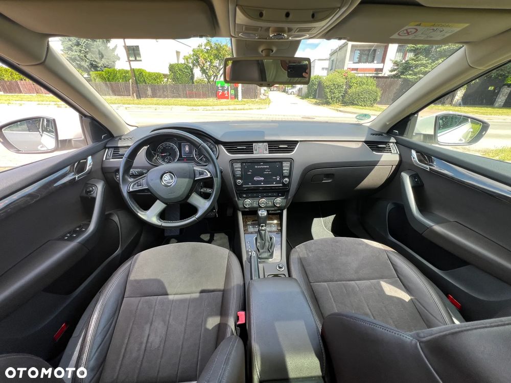 Skoda Octavia 2.0 TDI 4x4 DSG L&K - 16