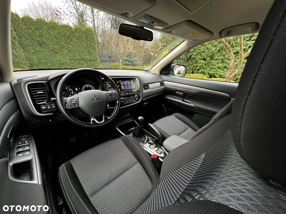 Mitsubishi Outlander 2.0 2WD Edition 100 - 26