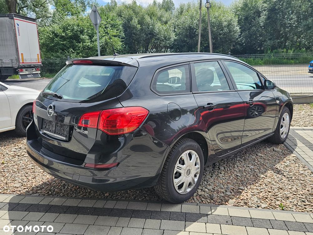 Opel Astra 1.4 Sports Tourer 150 Jahre - 4