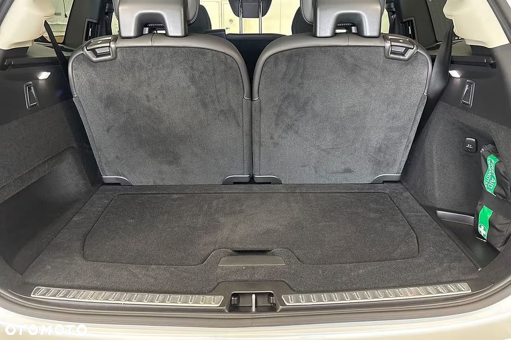 Volvo XC 90 T8 AWD Recharge Geartronic RDesign Edition - 20