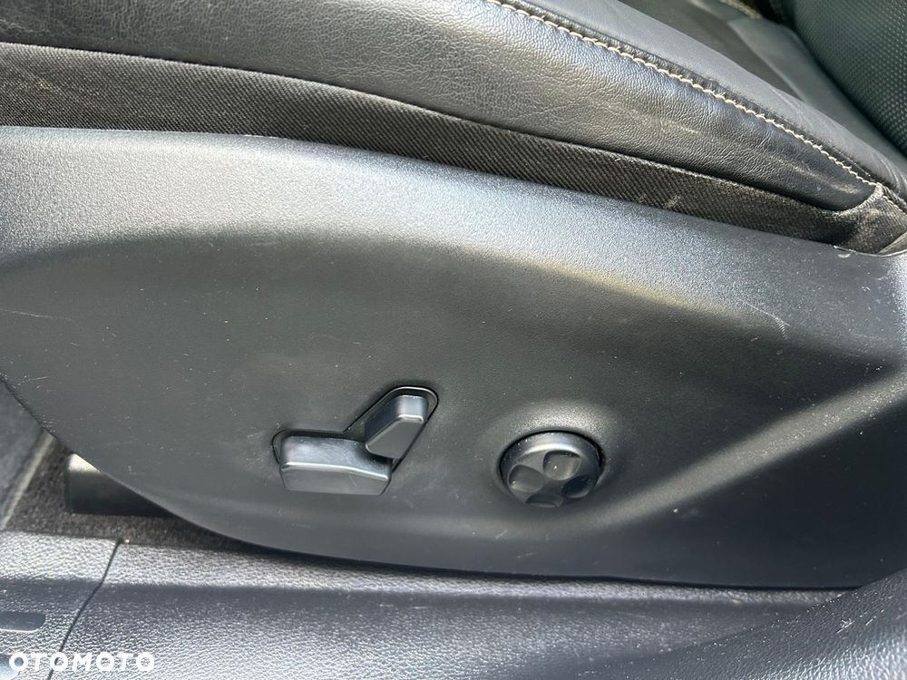 Jeep Cherokee 2.0 Multijet Limited - 32