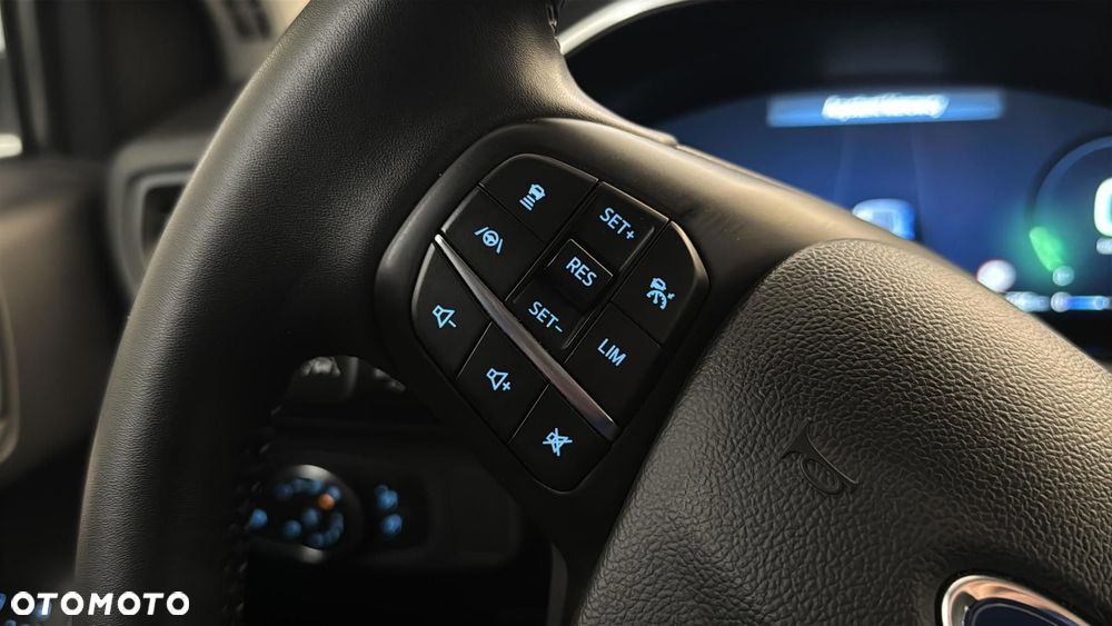 Ford Focus 1.5 EcoBlue Titanium X - 23