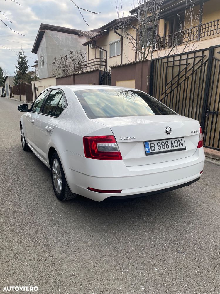 Skoda Octavia 1.6 TDI Style - 5