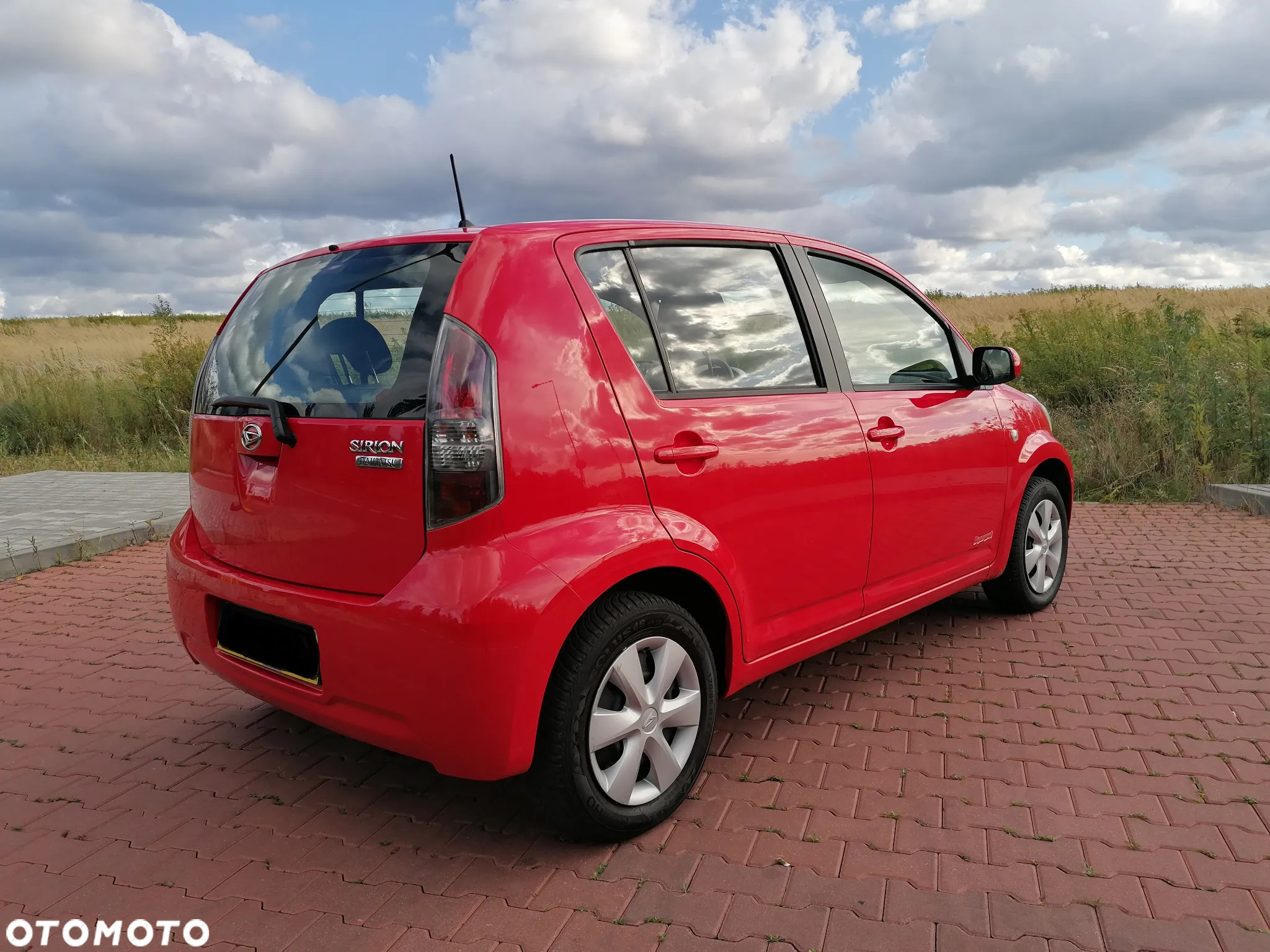 Daihatsu Sirion 1.0 - 12
