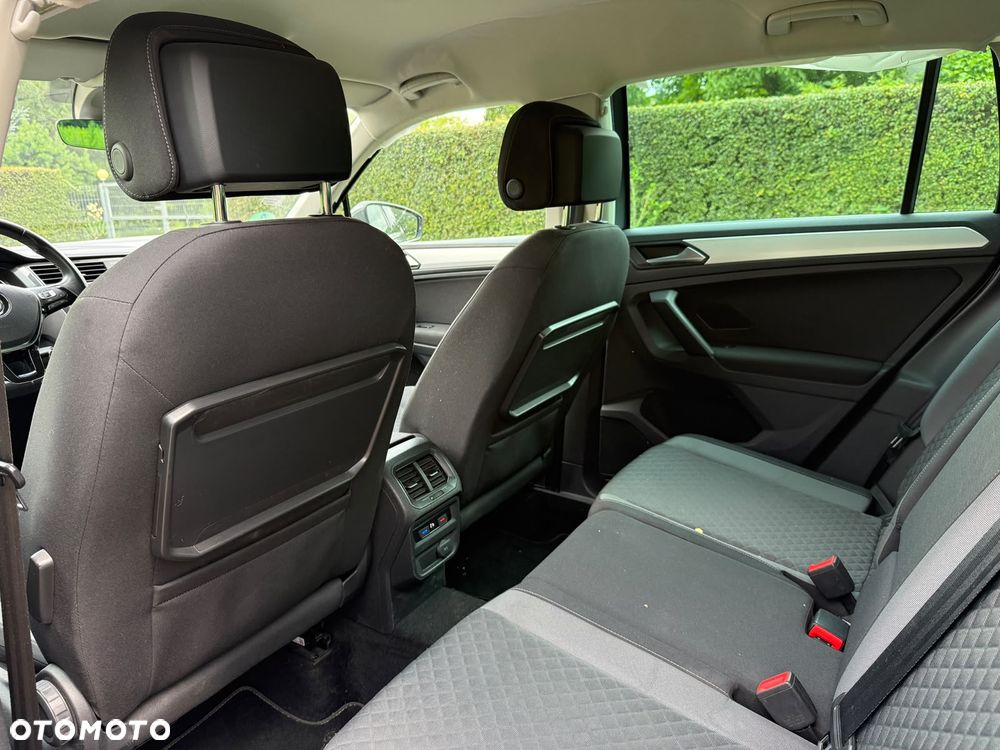 Volkswagen Tiguan 1.5 TSI EVO Urban Sport - 11