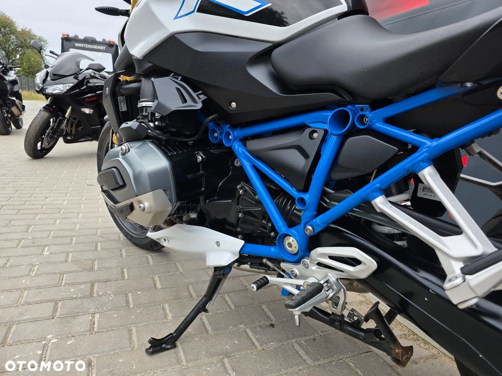 BMW R - 10