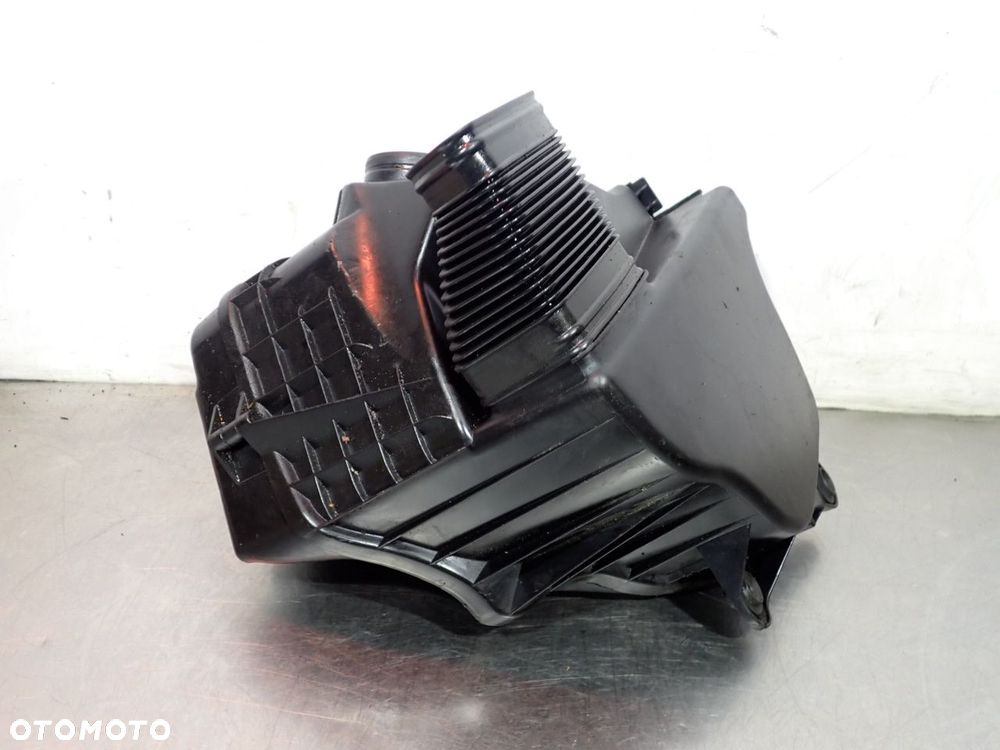 OBUDOWA FILTRA POWIETRZA BMW E87 AD7523628095 - 9