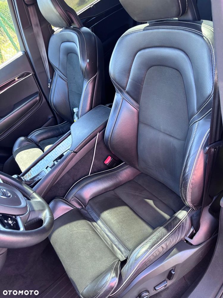 Volvo XC 90 - 16