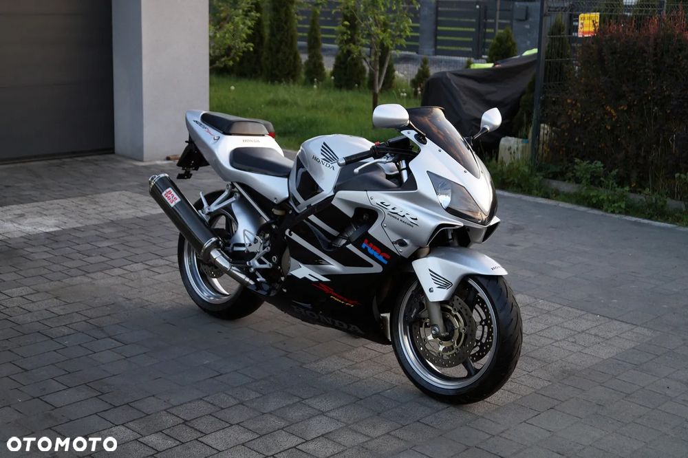 Honda CBR - 5