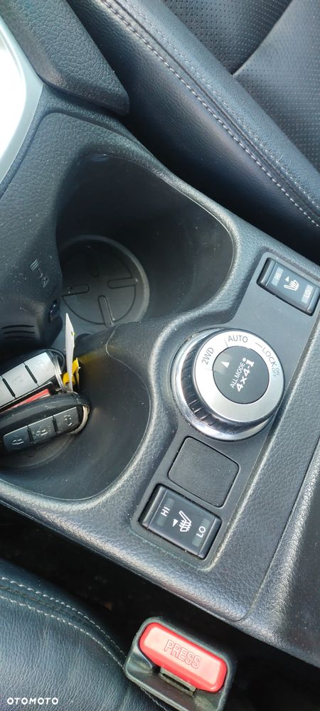 Nissan X-Trail 1.6 DCi ALL-MODE 4x4i Tekna - 10