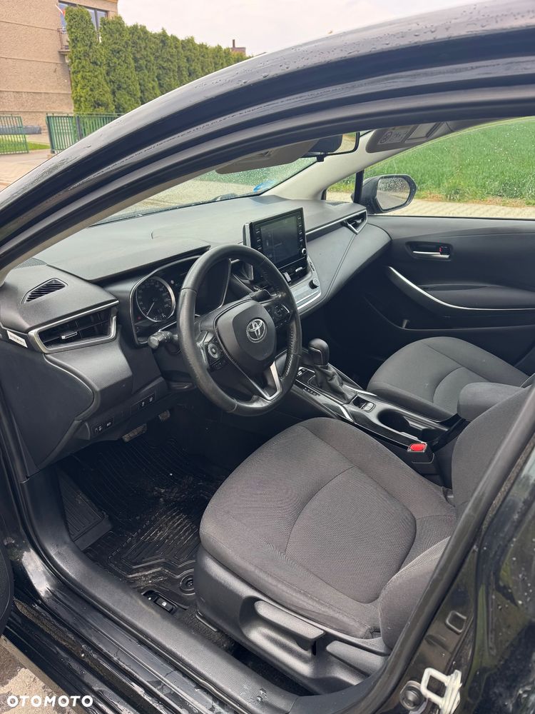 Toyota Corolla 1.8 Hybrid Club - 8