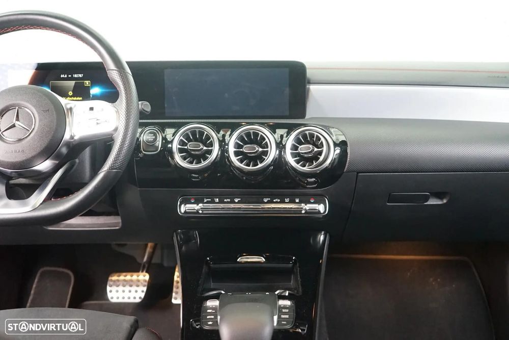 Mercedes-Benz CLA 250 e AMG Line - 29