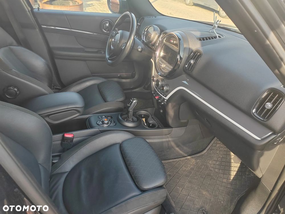 MINI Countryman Cooper SD ALL4 - 3