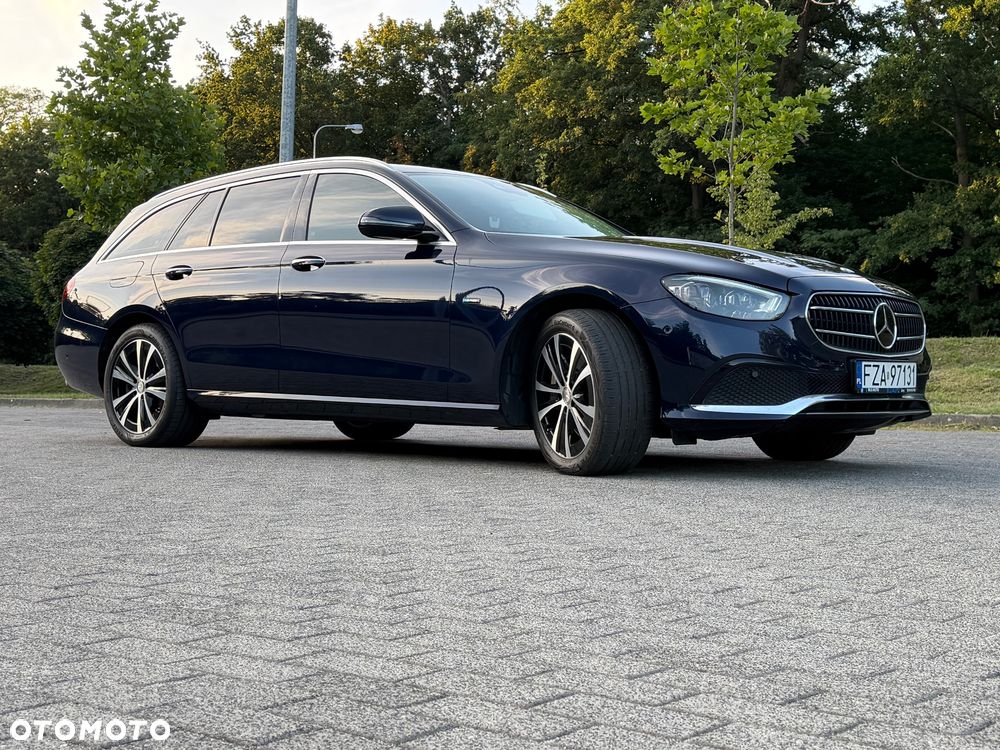 Mercedes-Benz Klasa E 300 9G-TRONIC Night Edition - 6