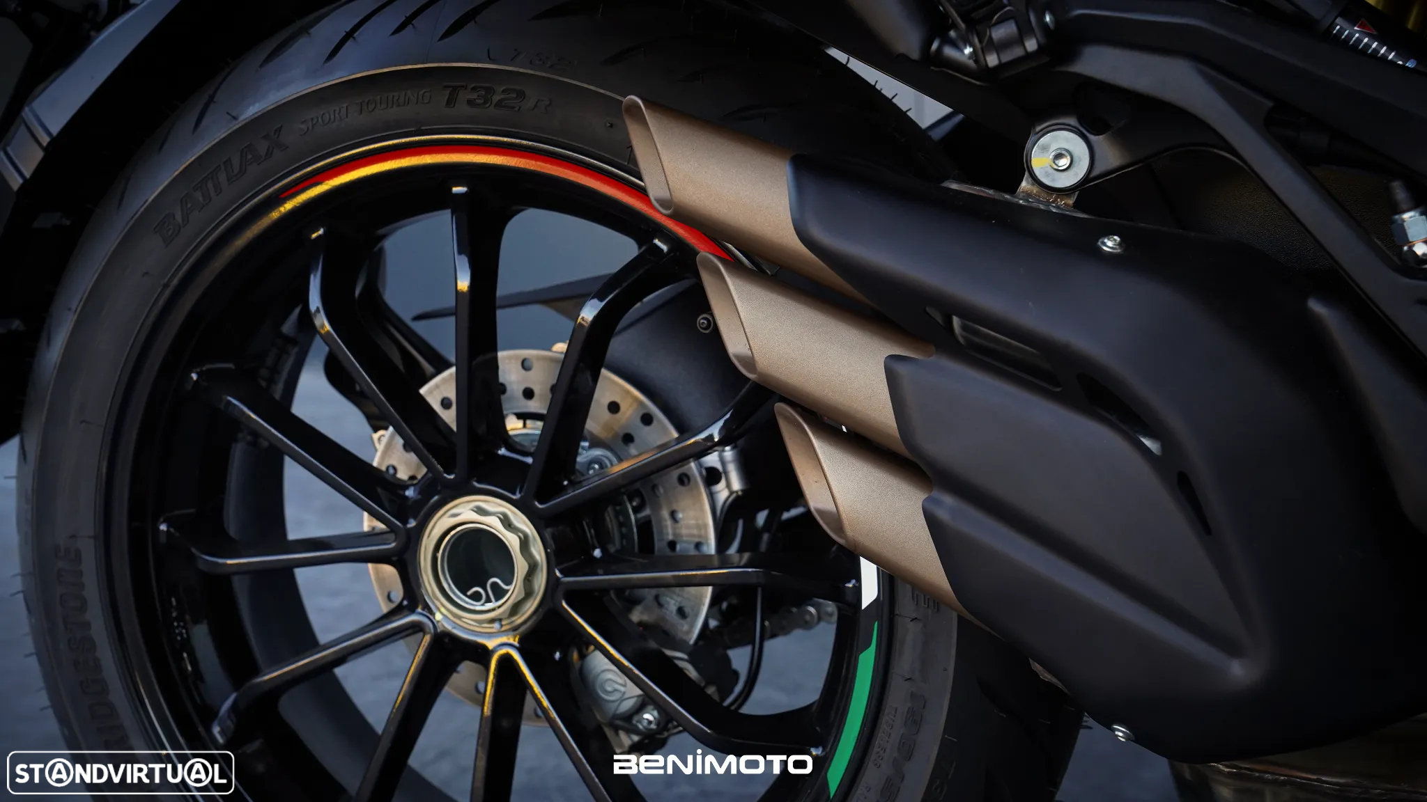 MV Agusta Turismo Veloce RC - 15