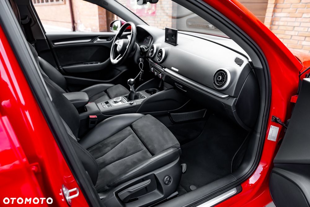 Audi A3 Limousine 2.0 TDI Quattro Sport - 31