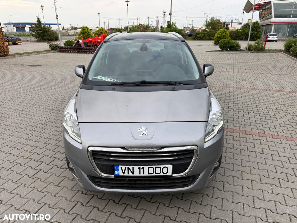 Peugeot 5008 1.6 THP Active - 26