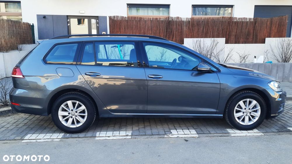 Volkswagen Golf 1.0 TSI City - 9