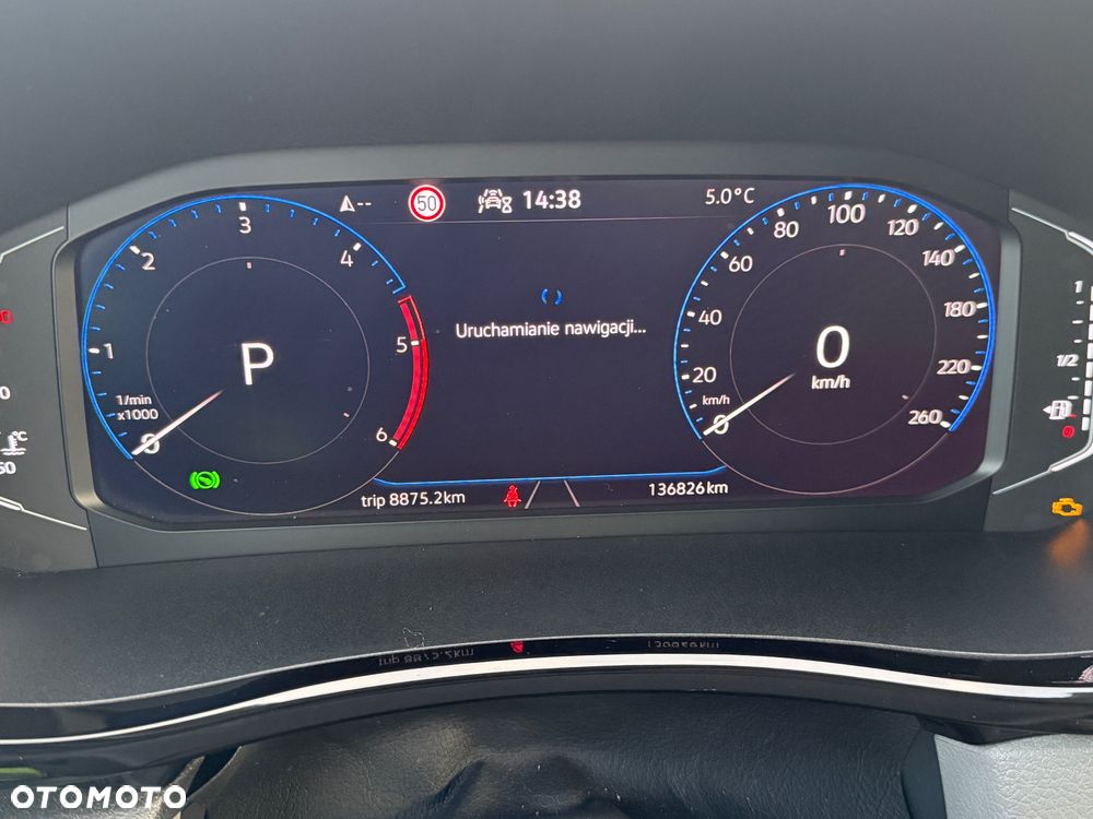 Volkswagen Caravelle 2.0 TDI L2 Highline 4Motion DSG - 9