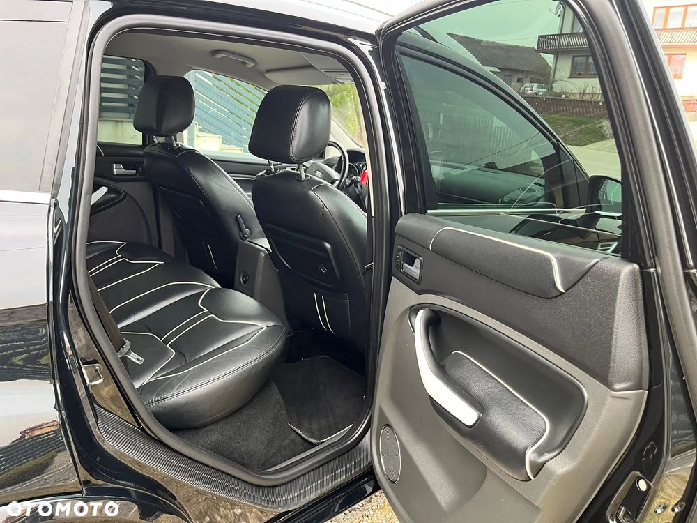 Ford Kuga 2.0 TDCi 4x4 Individual - 14