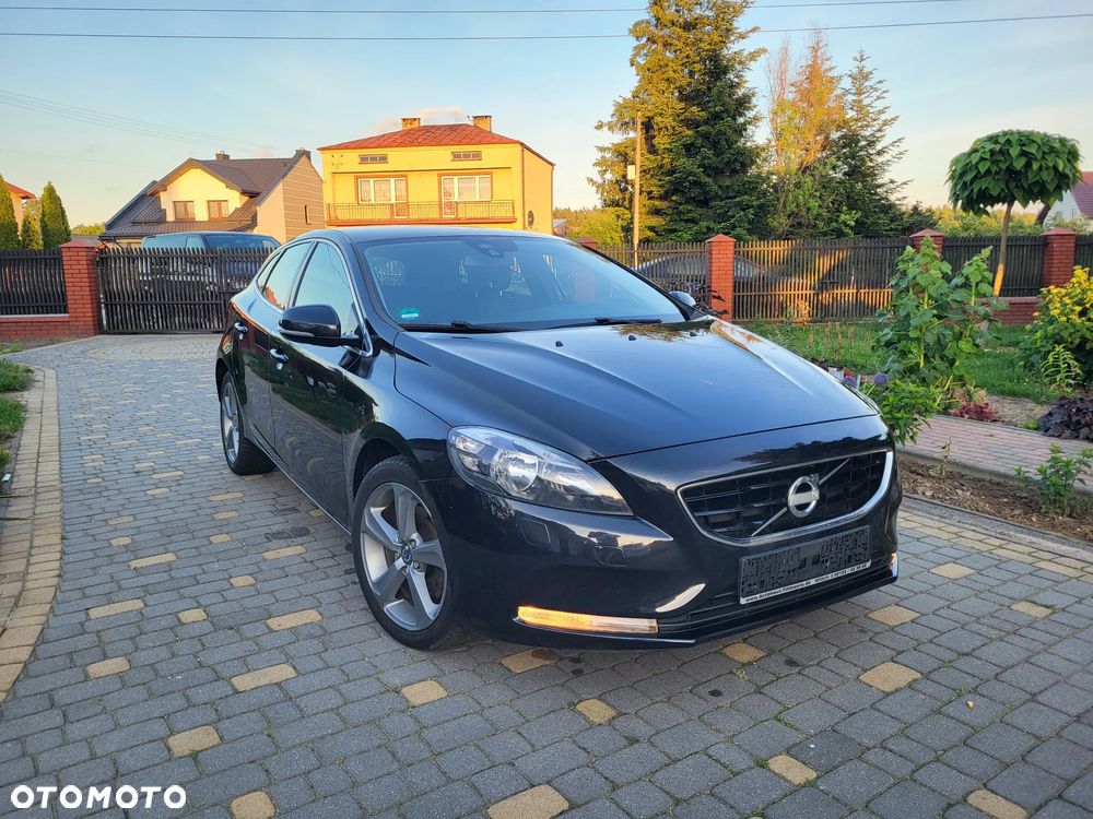 Volvo V40 T3 Momentum - 2