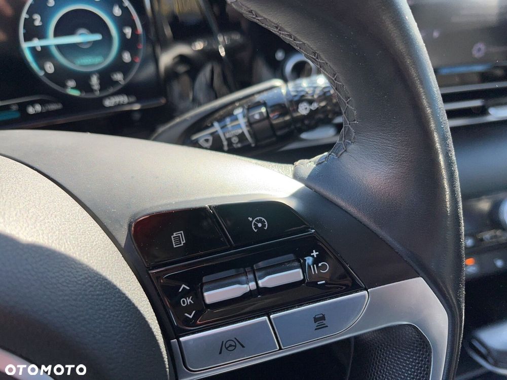 Hyundai Elantra 1.6 Smart CVT - 26