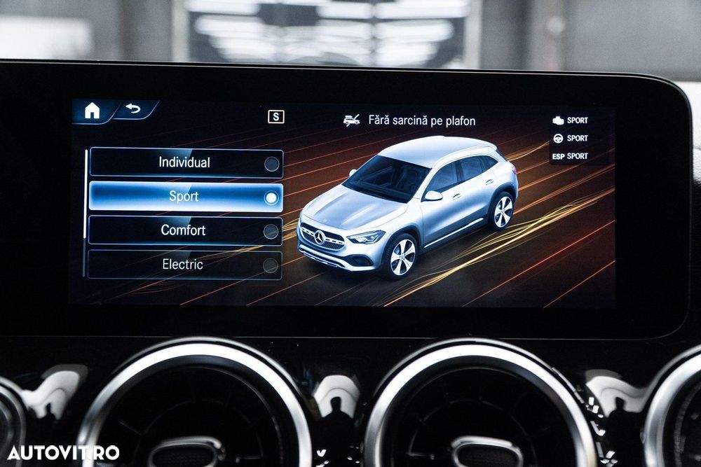 Mercedes-Benz GLA 250 e - 38