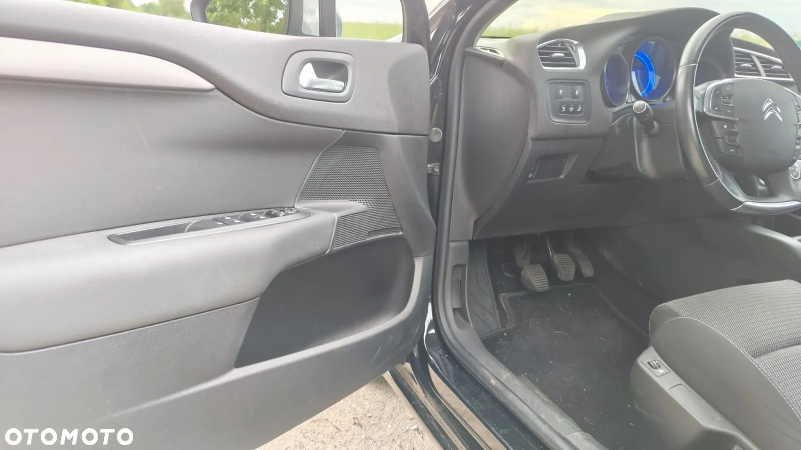 Citroën C4 PureTech e-THP 130 Selection - 11