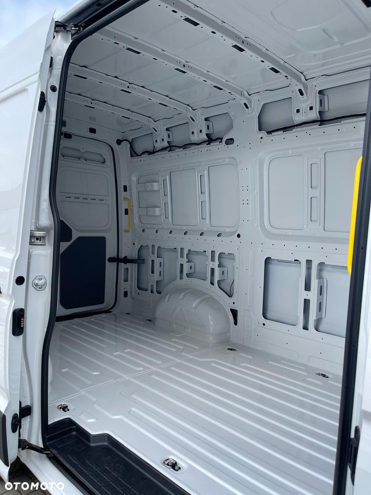 Volkswagen Crafter - 8