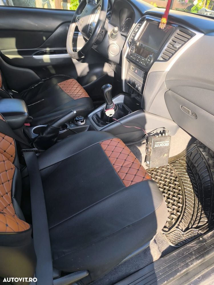 Mitsubishi L200 - 6