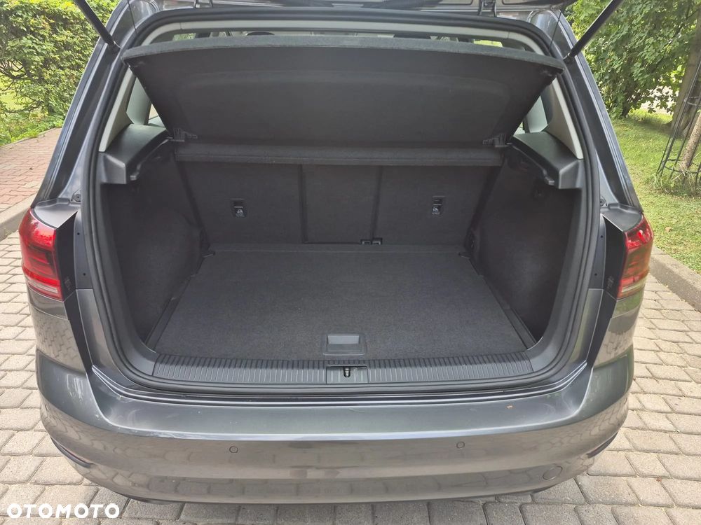 Volkswagen Golf Sportsvan - 15