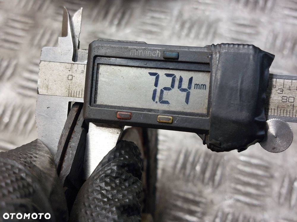 SPRZĘGŁO TARCZA + DOCISK + ŁOŻYSKO OPOROWE TOYOTA AVENSIS T25 2.0 16V - 11