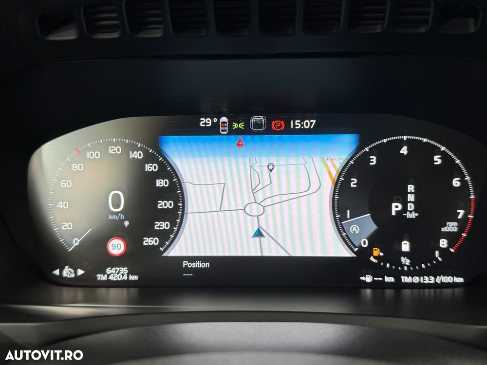 VOLVO XC90 2021 — imagine 25