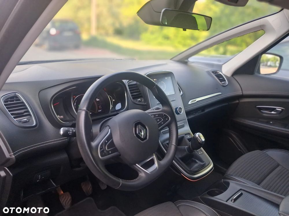 Renault Scenic BLUE dCi 120 BUSINESS EDITION - 21