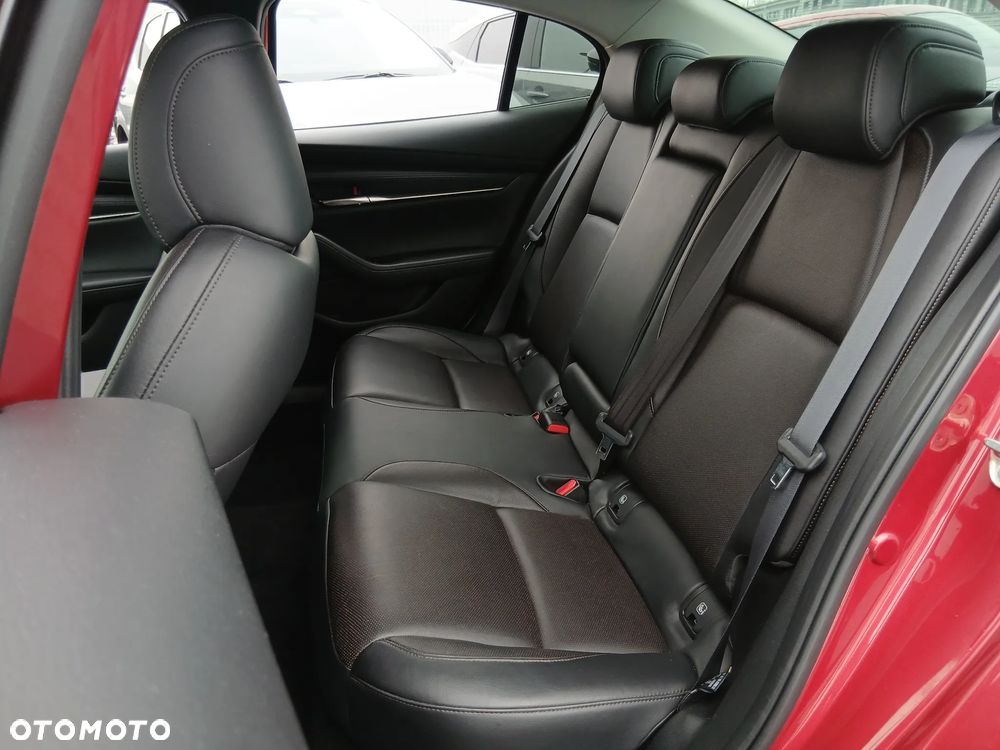 Mazda 3 2.0 mHEV Hikari - 7