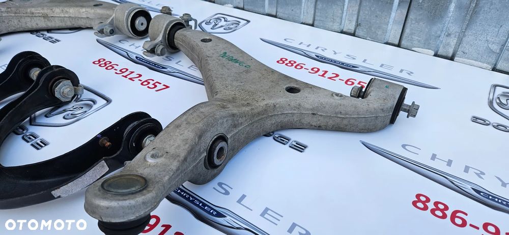 Dodge Durango LIFT 2017- Wahacz przód prawy lewy Wahacz przedni dolny lub górny prawy lewy 04877716AB 04877717AB - 17