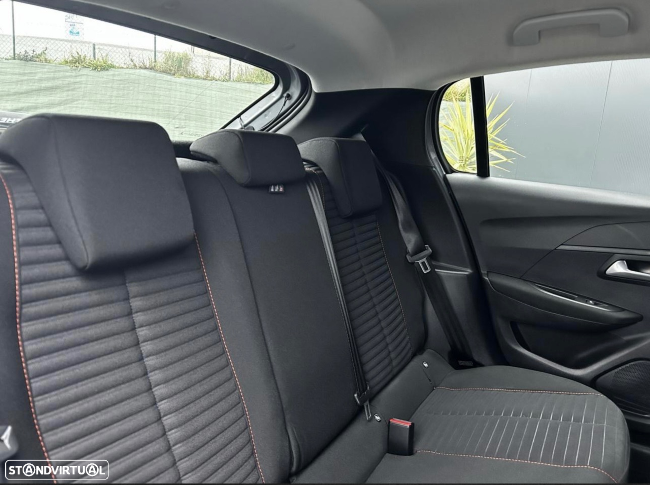 Peugeot 208 1.2 PureTech Active - 6